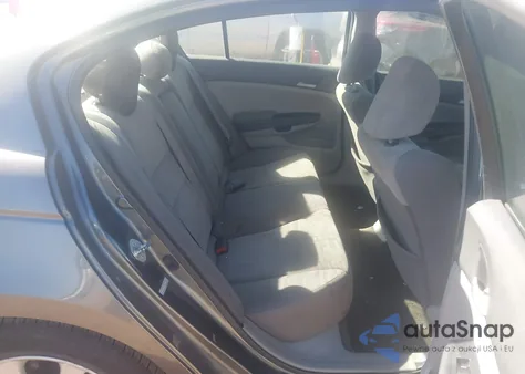 2010 Honda Accord 2.4 Lx-P z USA, uszkodzony, nr VIN 1HGCP2F48AA185636